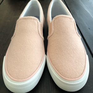 Keds Anchor Slip Shoes in Terry Peach